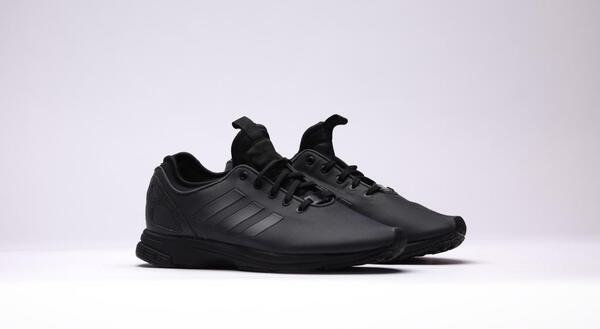 Netherworld ブラックメタル　blackl adidas Originals ZX Flux Tech NPS 